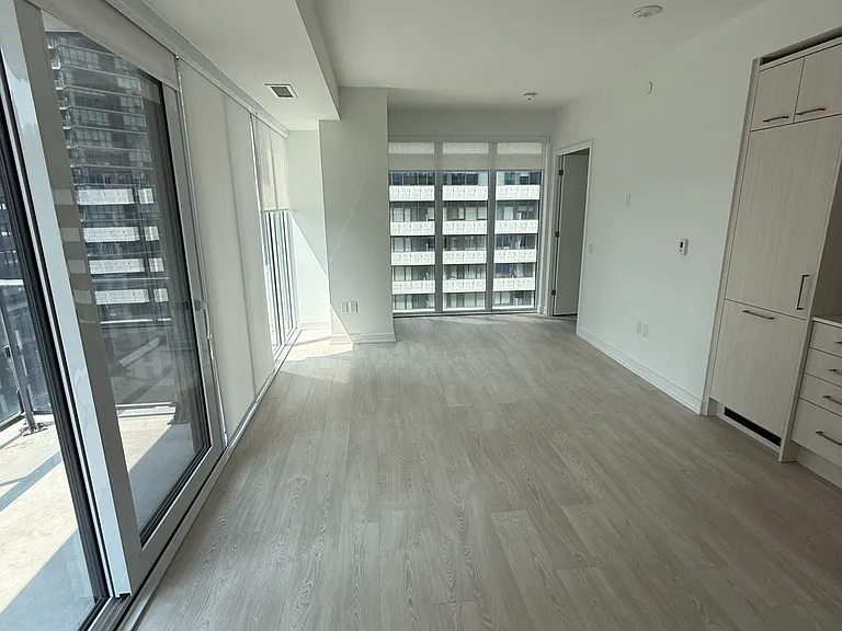 634 Church St #1010 — Photo 5