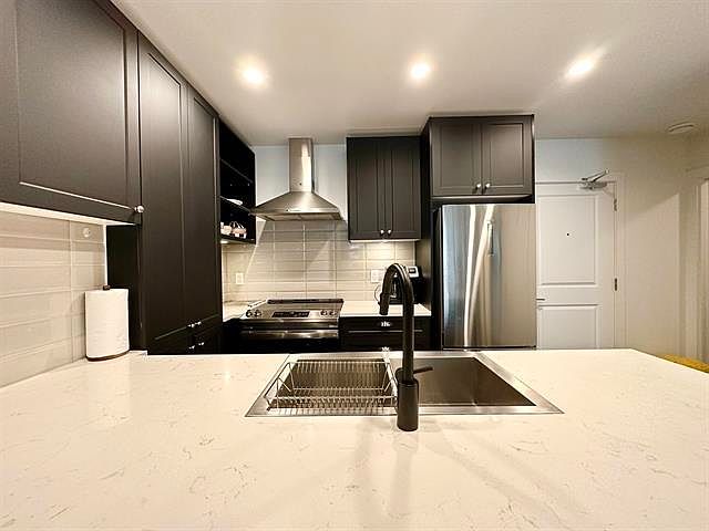 2nd image of 20487 65th Ave #B105