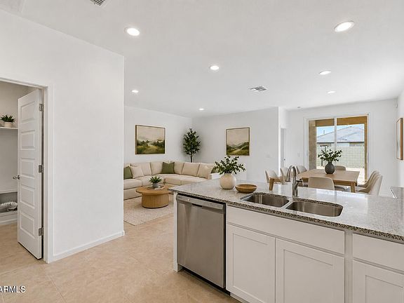 3rd image of 2440 W Bowker Street