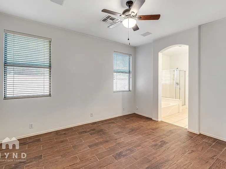 250 N Nash Way — Photo 7