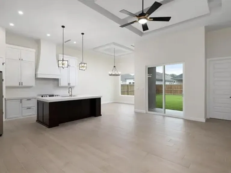 5508 Cornell Ave — Photo 4