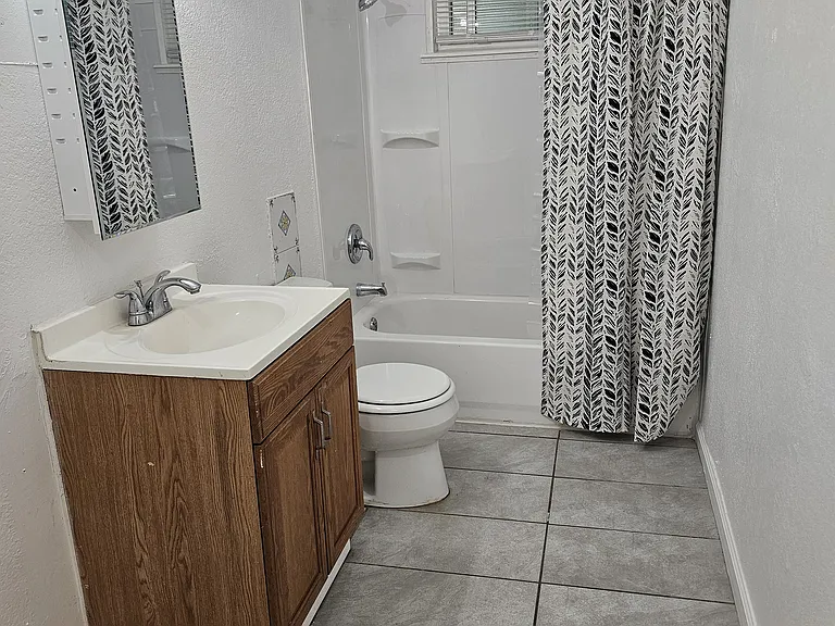 412 Kerr Ave #2 — Photo 9