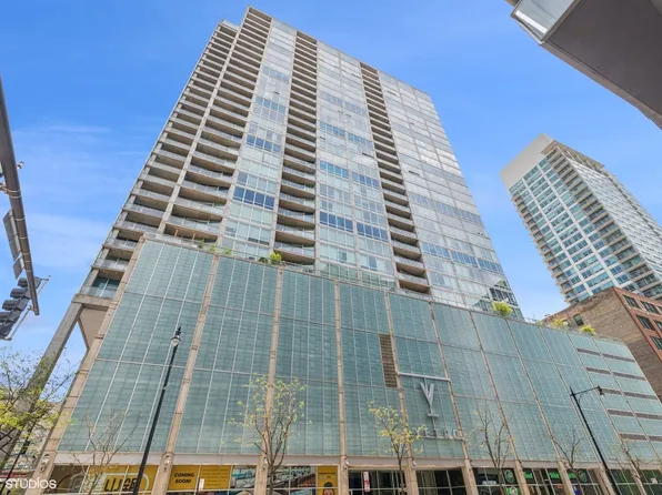 611 S Wells St #2708, Chicago, IL 60610