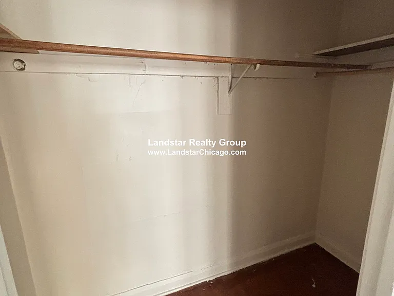 4931 N Whipple St #2E — Photo 7