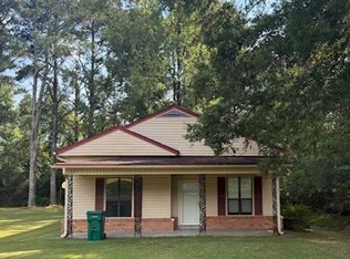 1021 E Pauline St, Tupelo, MS 38804
