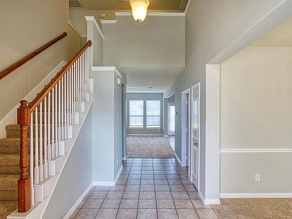 2nd image of 5213 Birchwood Dr