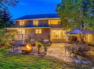 2004 Kirkwood Ave, Merrick, NY 11566