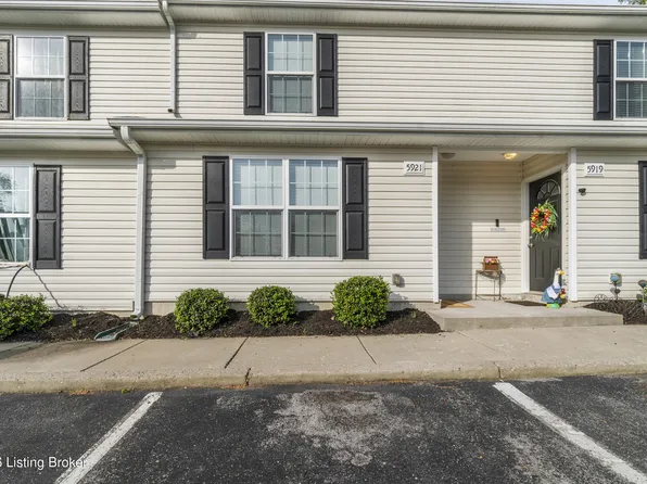 5921 Woodcreek Crossing Way, Crestwood, KY 40014