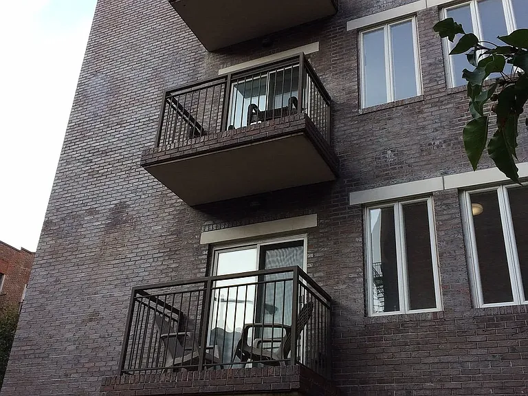 175 Payson Ave #4A — Photo 9