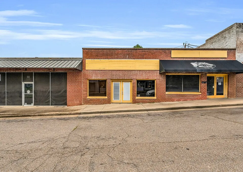 108 N Lafayette St #108
