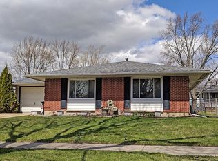 620 Oriole Dr, Streamwood, IL