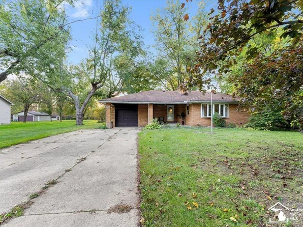 24612 Middlebelt Rd, New Boston, MI 48164