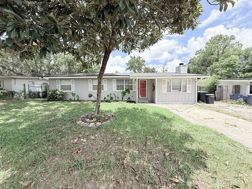 1st image of 7431 Arble Dr
