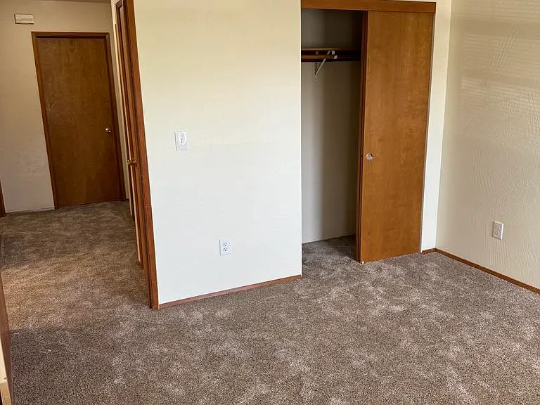 482 Iowa St #B — Photo 9