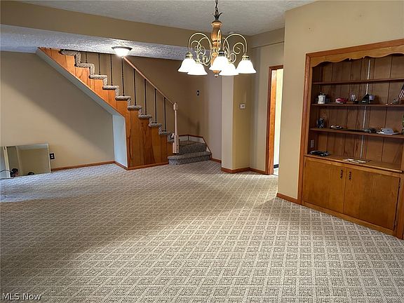 4th image of 624 Parrish St