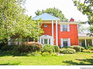 2202 Augusta Dr, Springfield, IL 62704