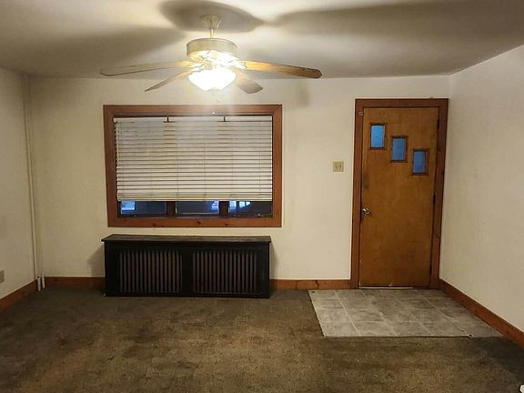4th image of 539 Ridge Ave