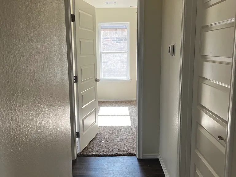 4405 Beacon Rd — Photo 10