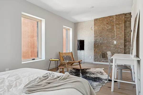 Rented by Douglas Elliman | media 25