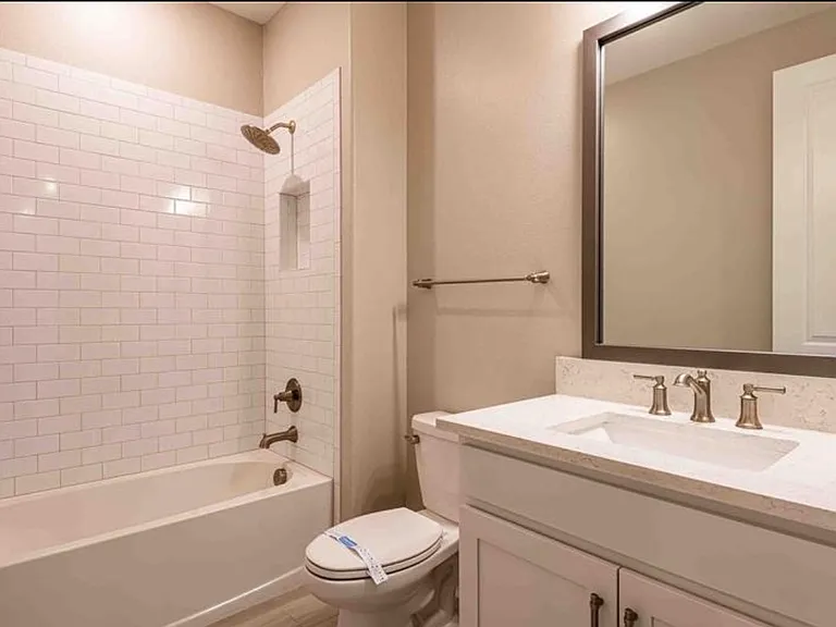 4655 Almada Ln — Photo 20