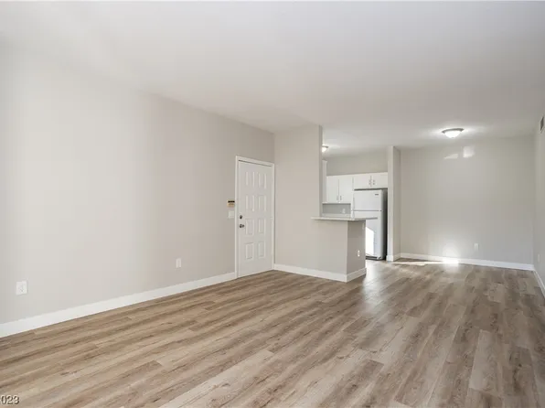 1830 N Buffalo Dr Unit 1039, Las Vegas, NV 89128