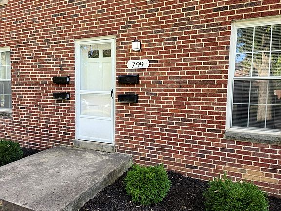 799 Kenwick Road Entry Door to Building Lobby. All new house numbers, mailboxes and exterior lights