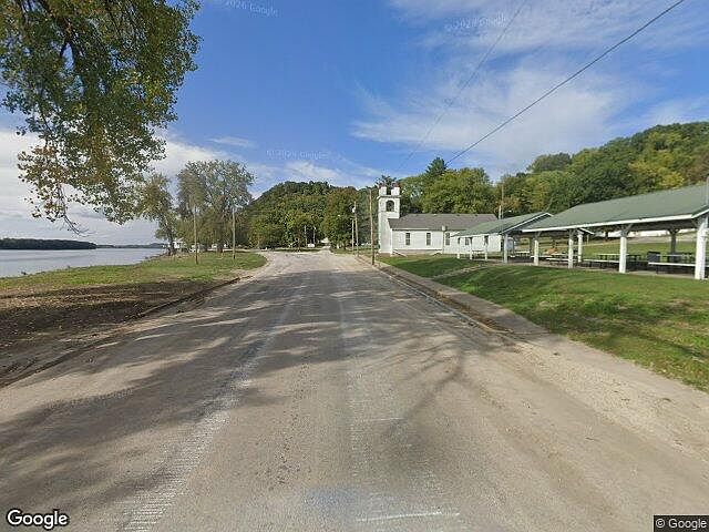 Exterior Neighborhood (street photo)