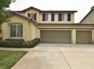 6024 Oak Fence Ln, Lancaster, CA