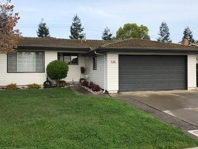 606 Rutledge Dr, Lodi, CA, 95242