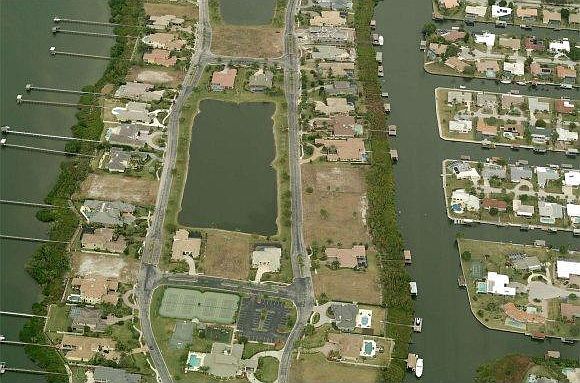 1st image of 266 Lansing Island Dr