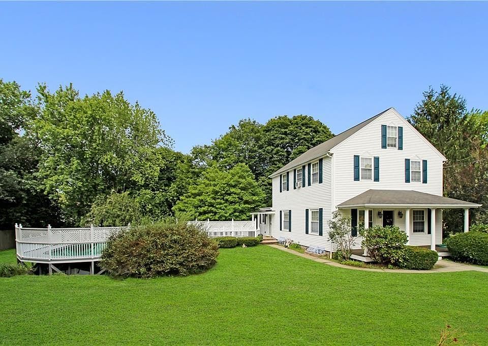 1st image of 392-390 Bradford Rd