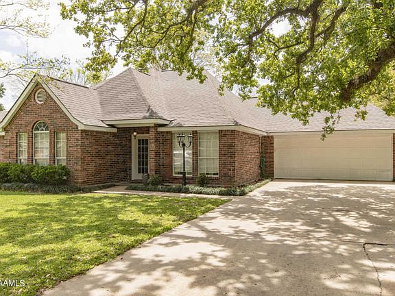 3rd image of 304 Teakwood Dr
