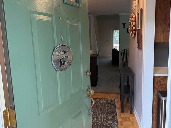 5th image of 400 Oak Run Dr