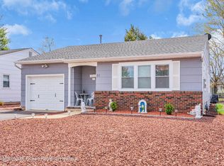 51 Carlisle Rd, Toms River, NJ 08757