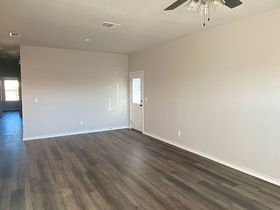 3rd image of 5110 White Rose Dr