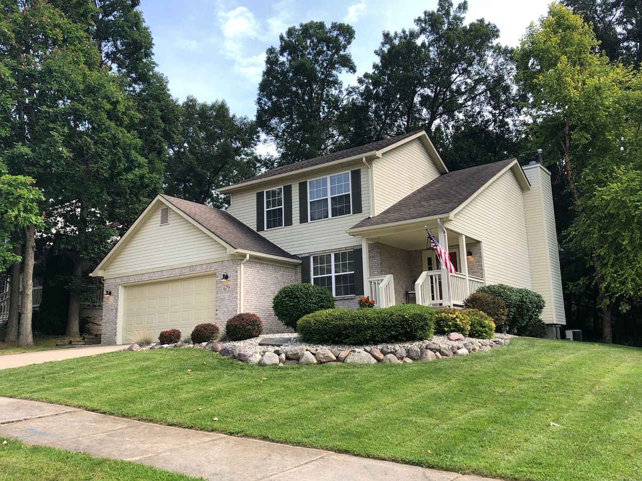 679 Plumtree Ln, Fenton, MI 48430 Zillow