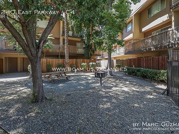 5th image of 7240 East Pkwy APT C4
