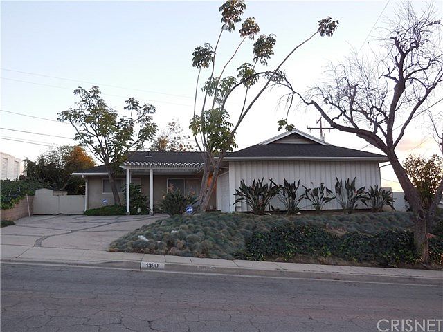 1st image of 1390 Sunnyslope Dr