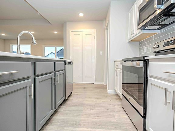 6th image of this home