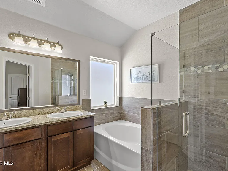 1133 Indigo Sky St — Photo 26