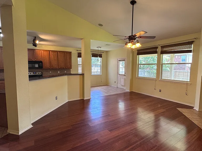 6100 Moor Hen Dr — Photo 6