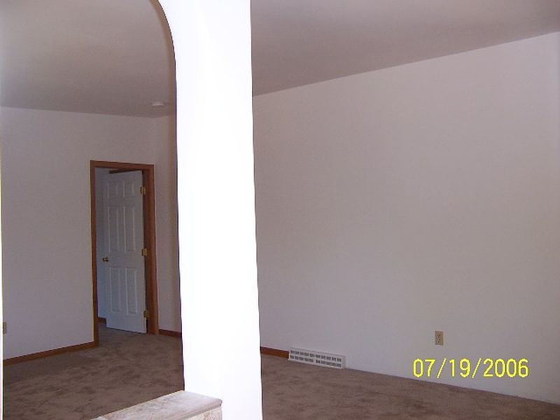 5th image of 1200 RICKARD HILL Road