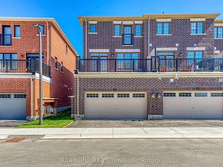 1413 William Halton Pkwy W — Photo 4