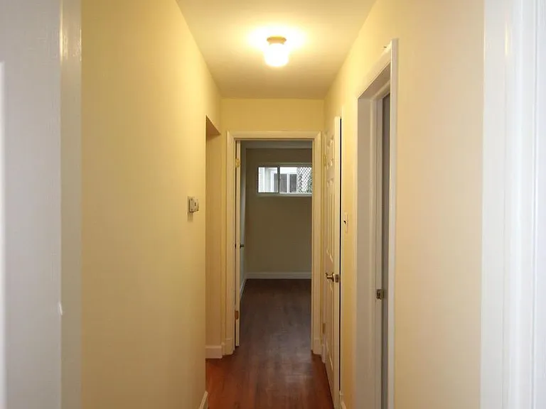 1901 N Quebec St #UPPER — Photo 17