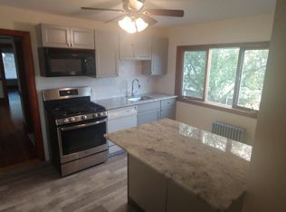 40 Hooker Ave #1B, Somerville, MA 02144