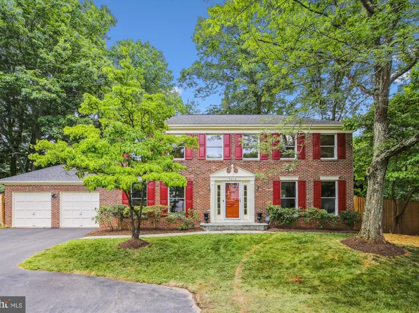 5515 Yellow Rail Ct, Fairfax, VA 22032