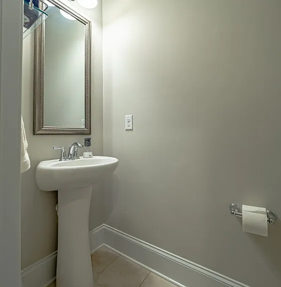 3057 Girard Dr — Photo 21