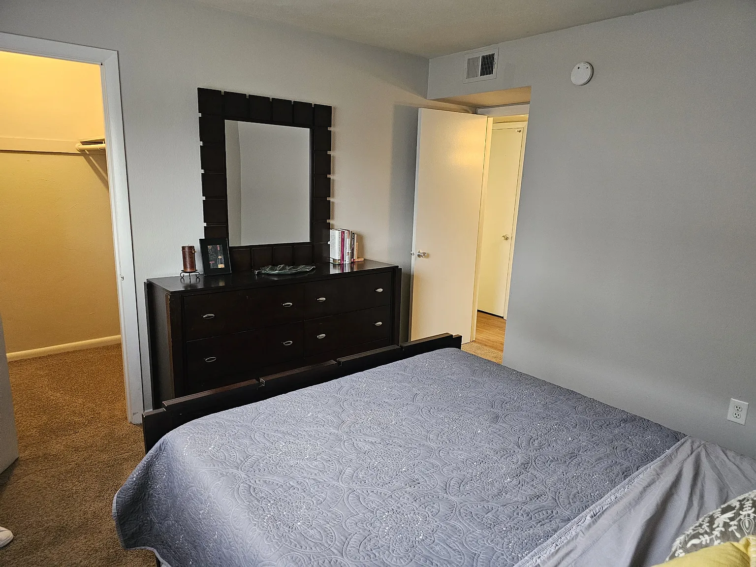 2 bed, 715 sqft, $1,099 — Photo 4