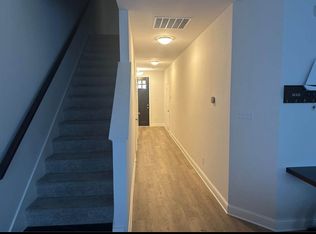 1 bed, 1.0 bath, 485 sqft, $765, Arlington, TX 76001