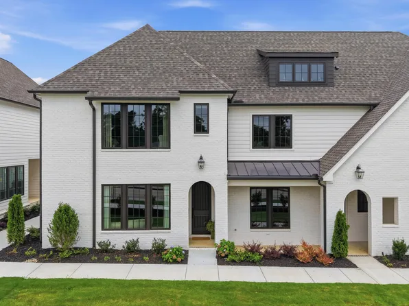 1874 Dawson Cir, Chattanooga, TN 37421
